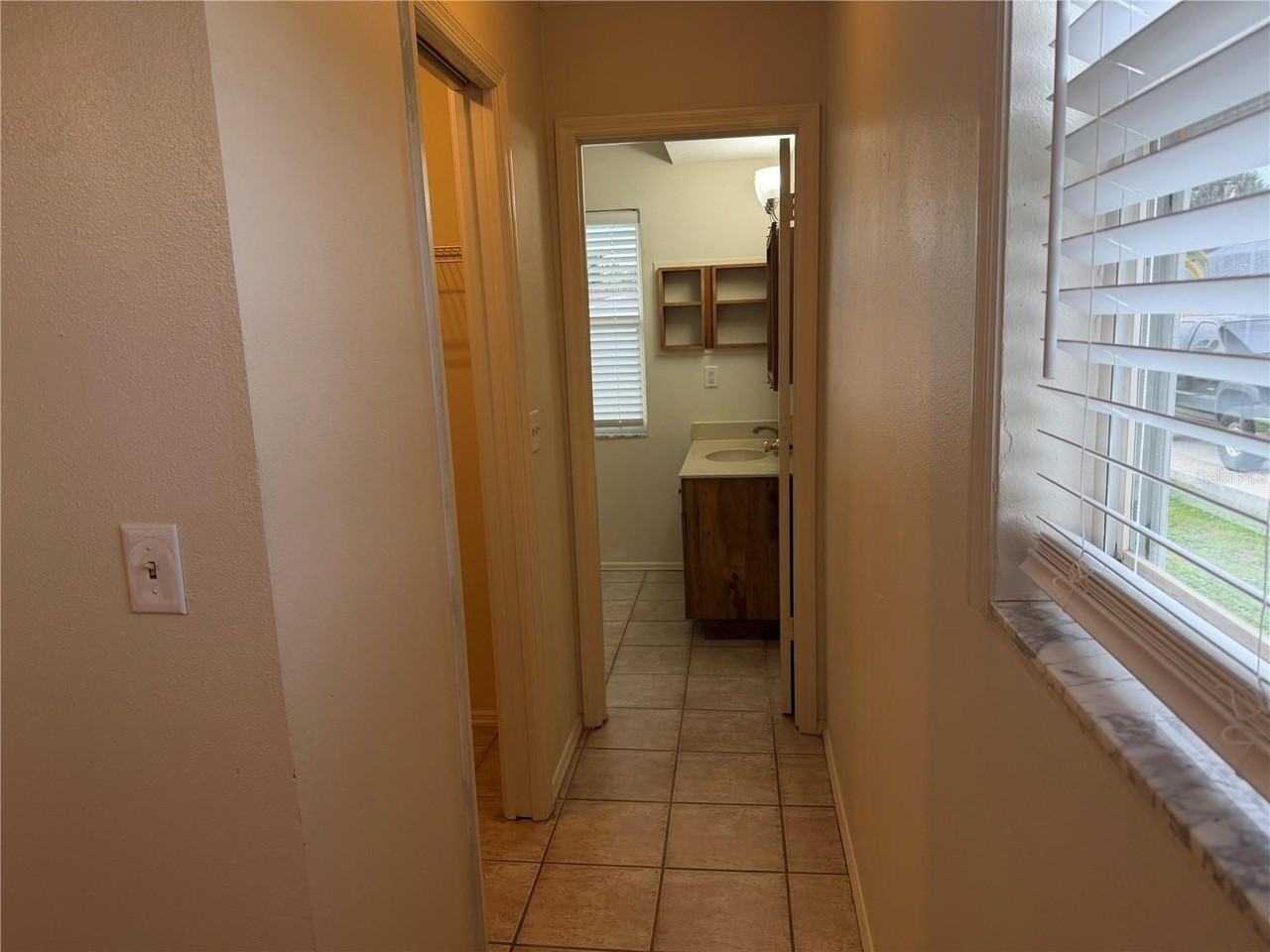 885 Darwin Rd - Photo 7 of 20