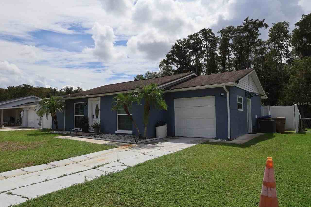 256 La Paz Dr - Photo 2 of 14