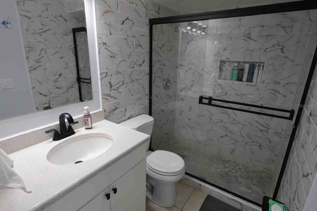 256 La Paz Dr - Photo 6 of 14