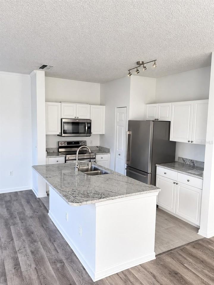 2625 White Magnolia Way #2625 - Photo 5 of 14