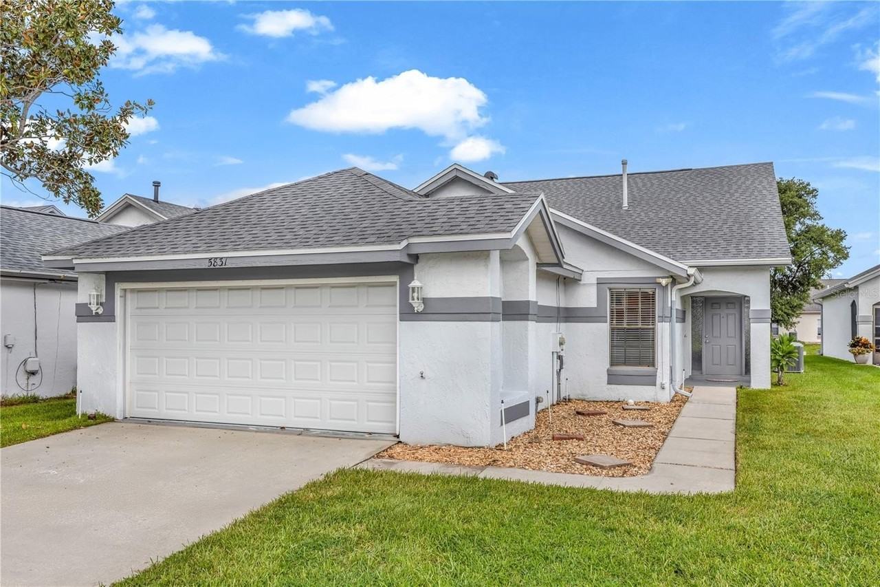 5831 Plumtree Ct - Photo 2 of 29
