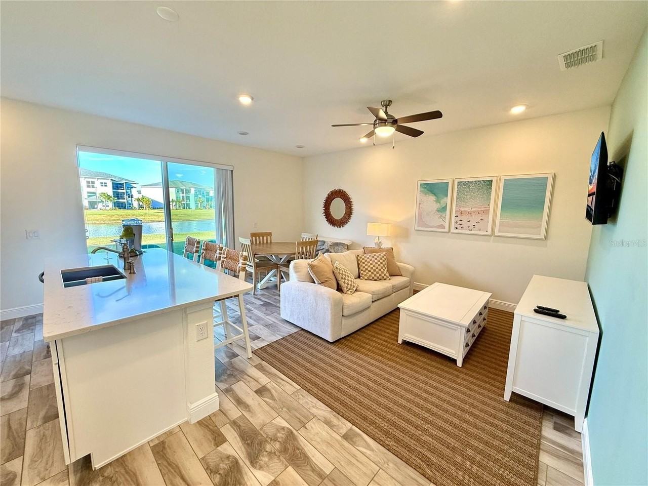 3165 Caribbean Soul Dr - Photo 4 of 50