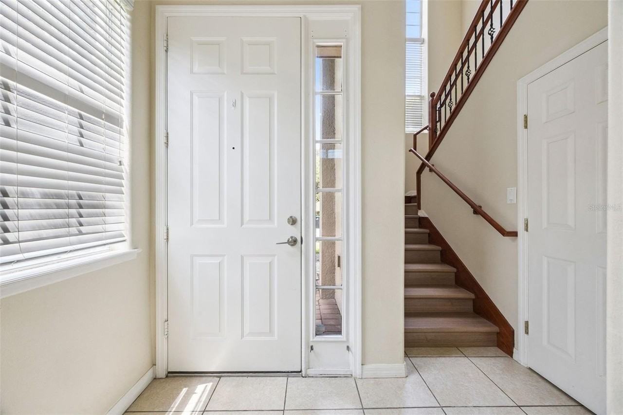 551 Terrace Spring Dr - Photo 3 of 36