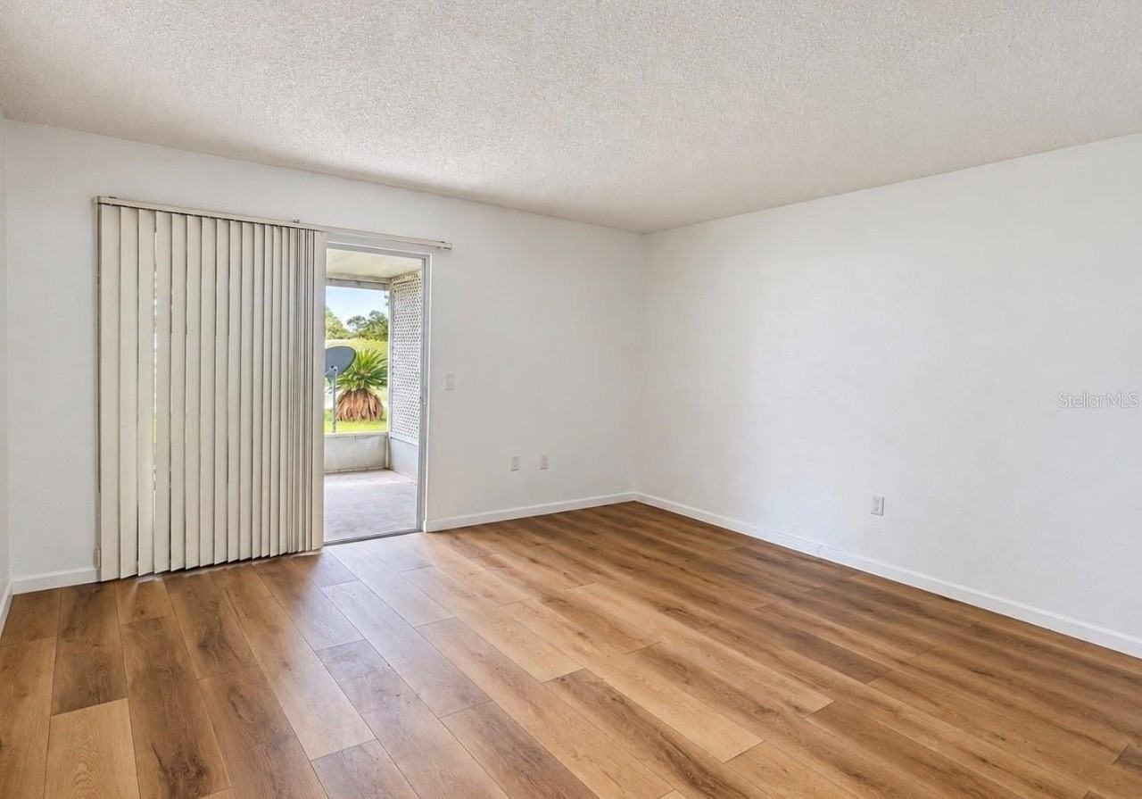 259 Winter Ridge Blvd #259 - Photo 5 of 12