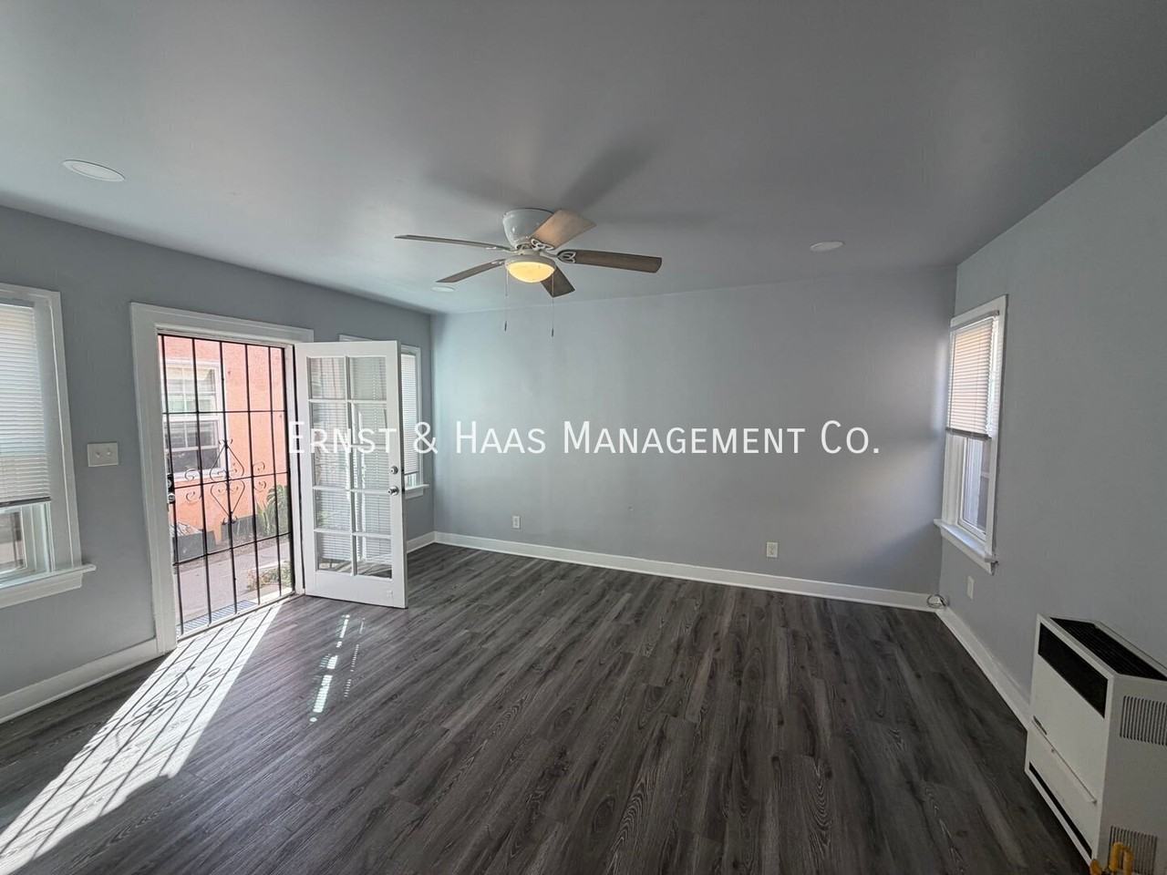 1119 Saint Louis Ave #08 - Photo 5 of 11