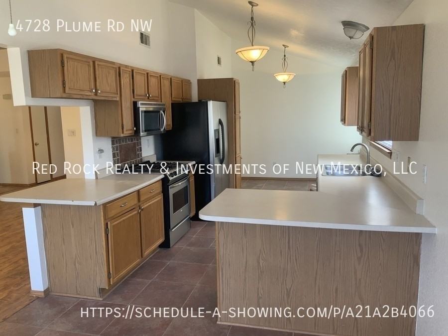4728 Plume Rd Nw - Photo 6 of 20
