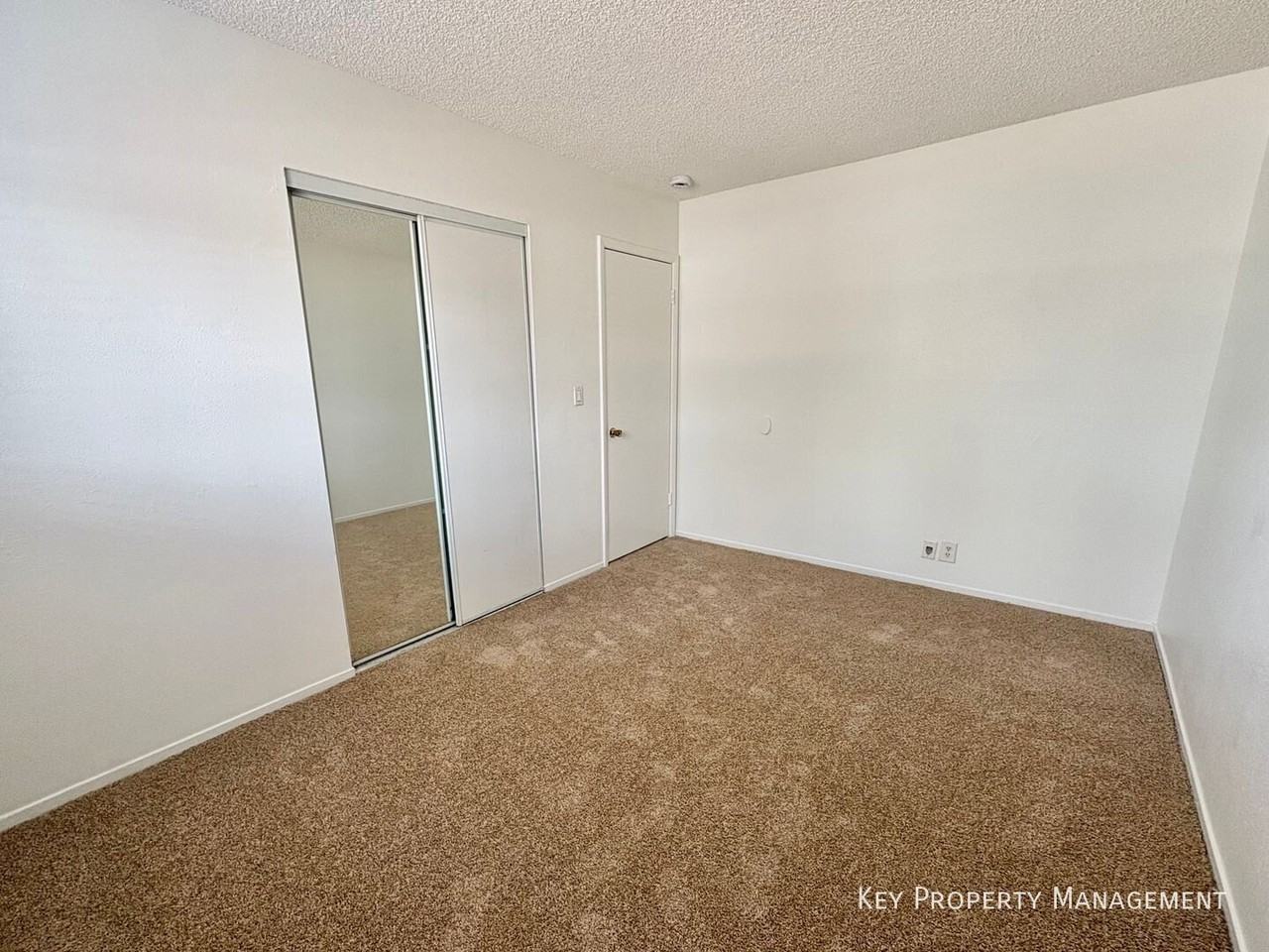 1625 Crest Haven Ave - Photo 6 of 14