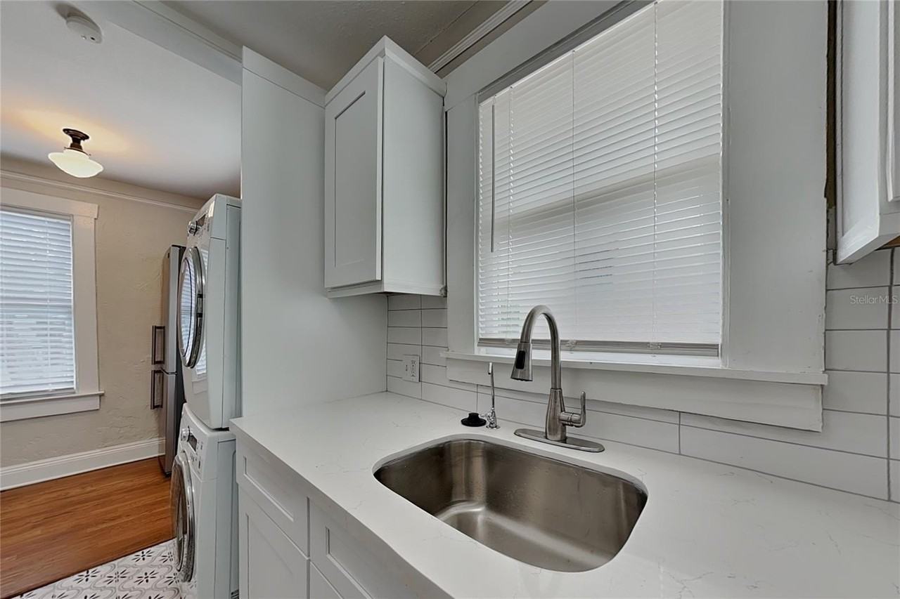 807 1/2 S Fremont Ave - Photo 6 of 50