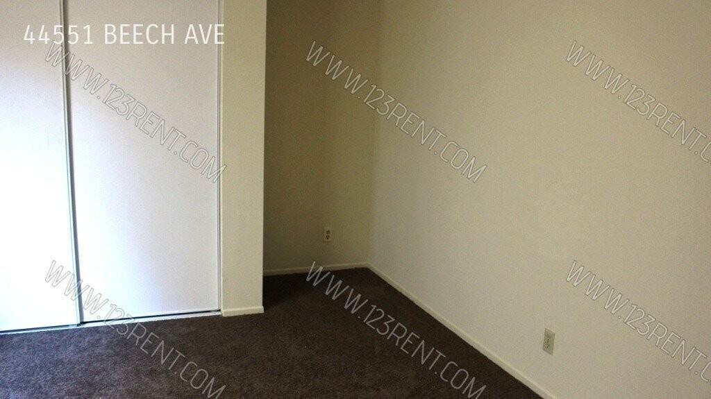 44551 Beech Ave - Photo 6 of 11