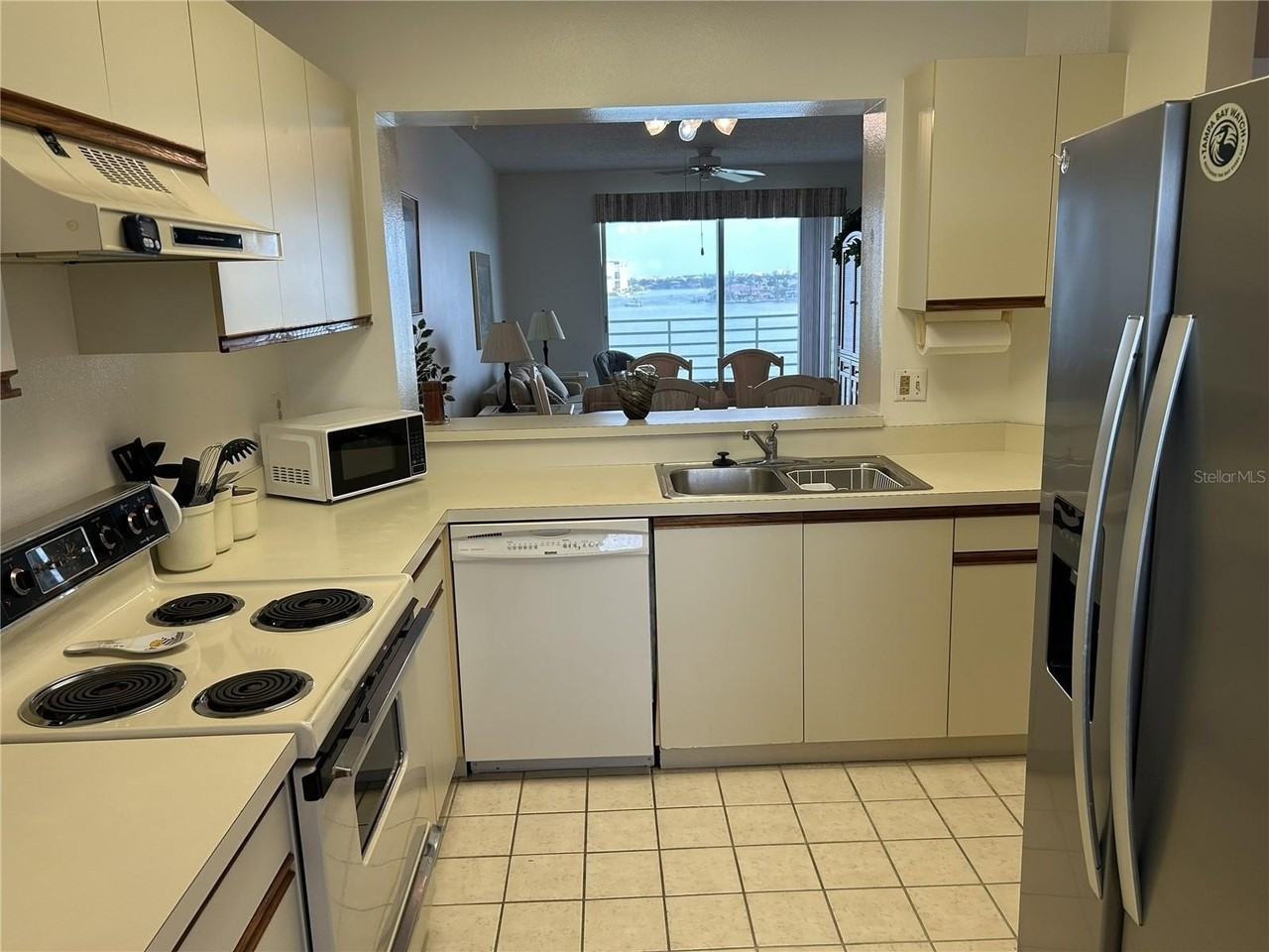 7922 Sailboat Key Blvd S #506 - Photo 5 of 29
