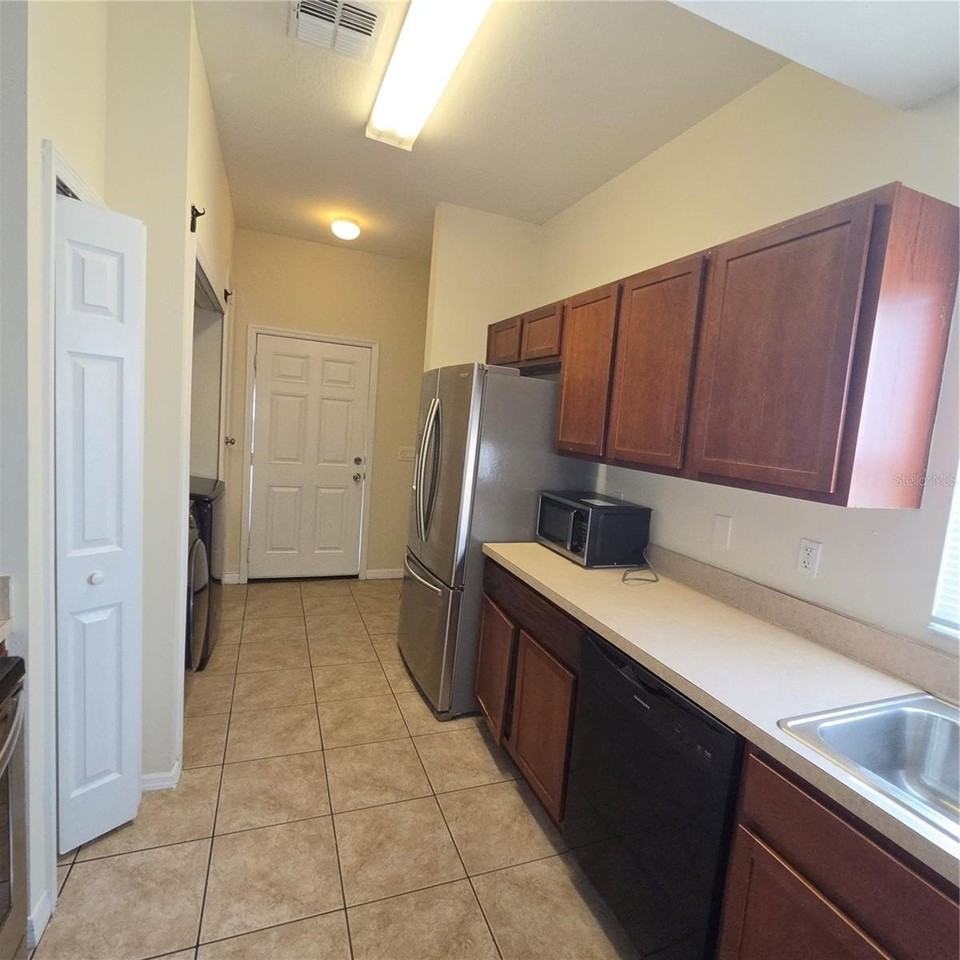 317 E Patterson St - Photo 3 of 11