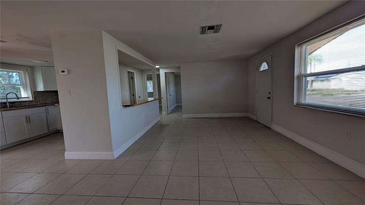 3608 Harvard Dr - Photo 5 of 25