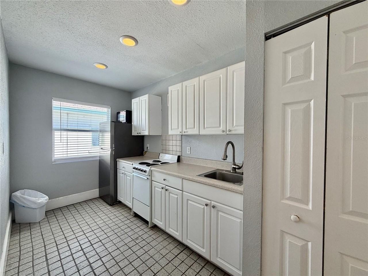 1326 17th Ter N #1 - Photo 5 of 14