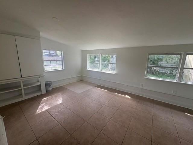 14804 N Boulevard - Photo 5 of 22