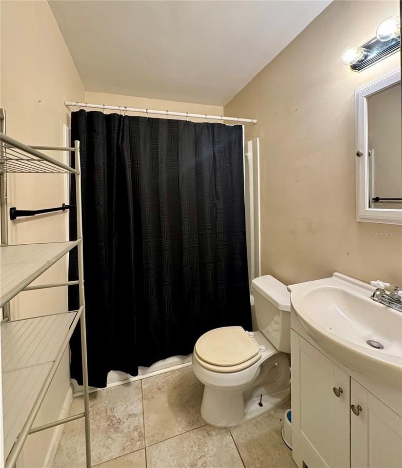 22368 Panorama St - Photo 6 of 8