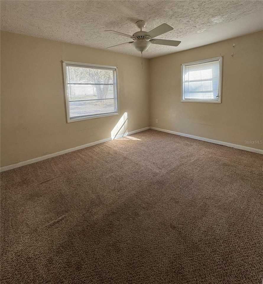 22368 Panorama St - Photo 7 of 8