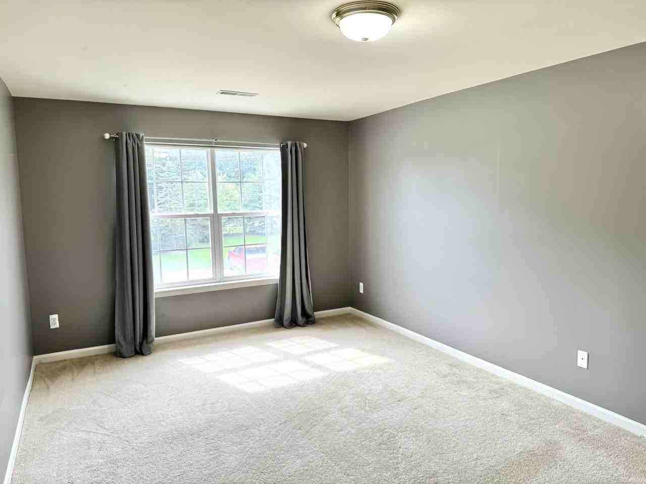 11337 N Woods Dr - Photo 7 of 13