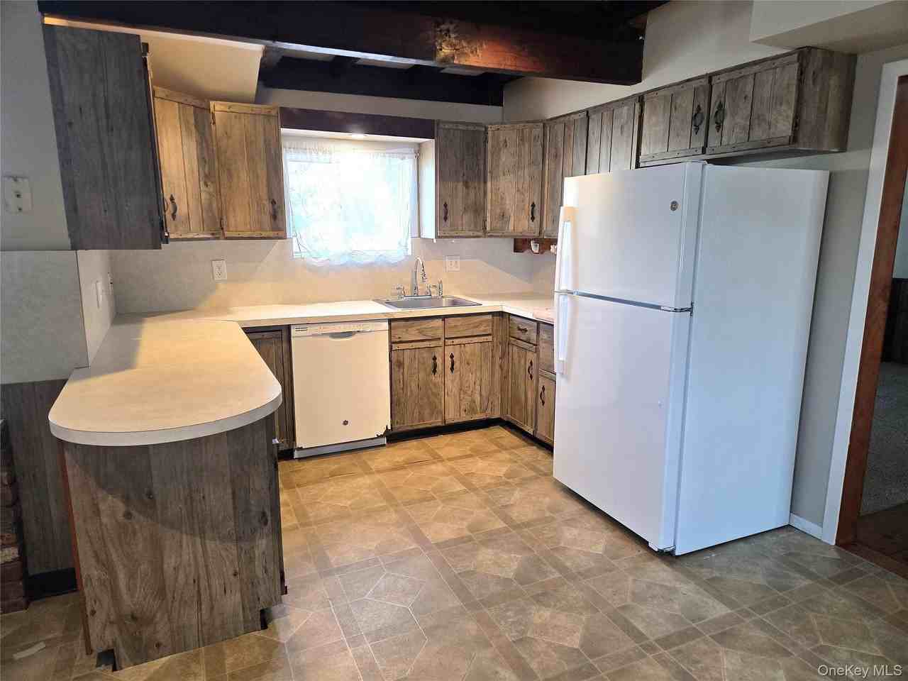 305 Edwards Ave - Photo 7 of 29