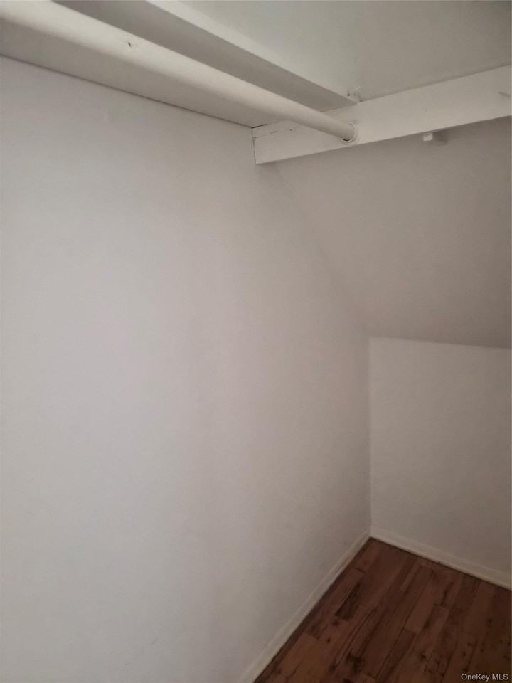1828 Bell Blvd #1FL - Photo 6 of 8