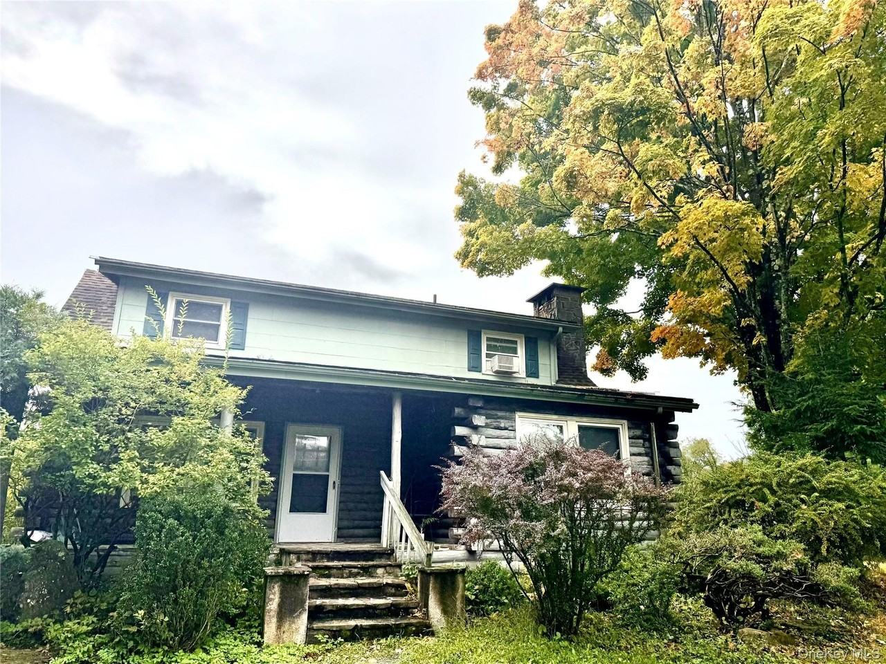 184 Tally Ho Rd - Photo 3 of 24