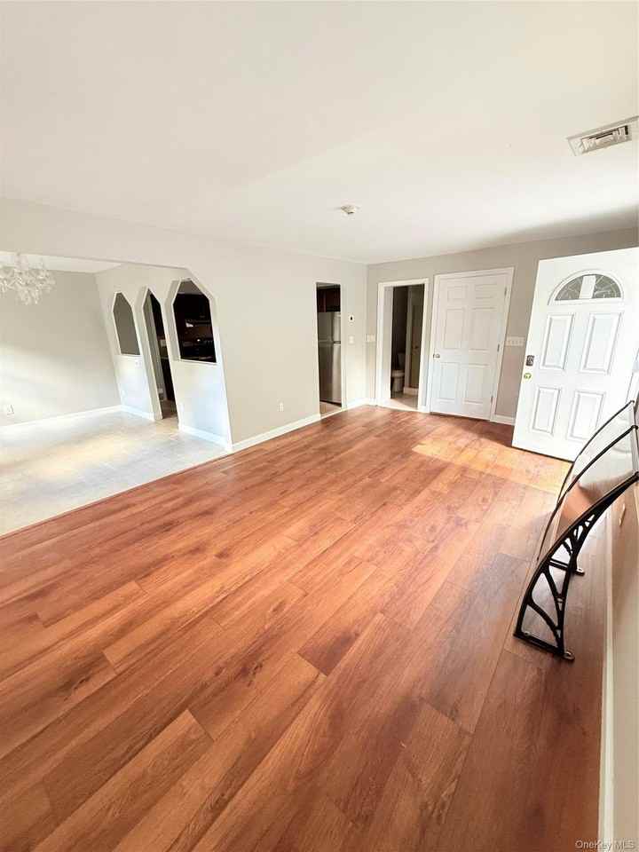 5000 Expressway Dr S - Photo 3 of 12