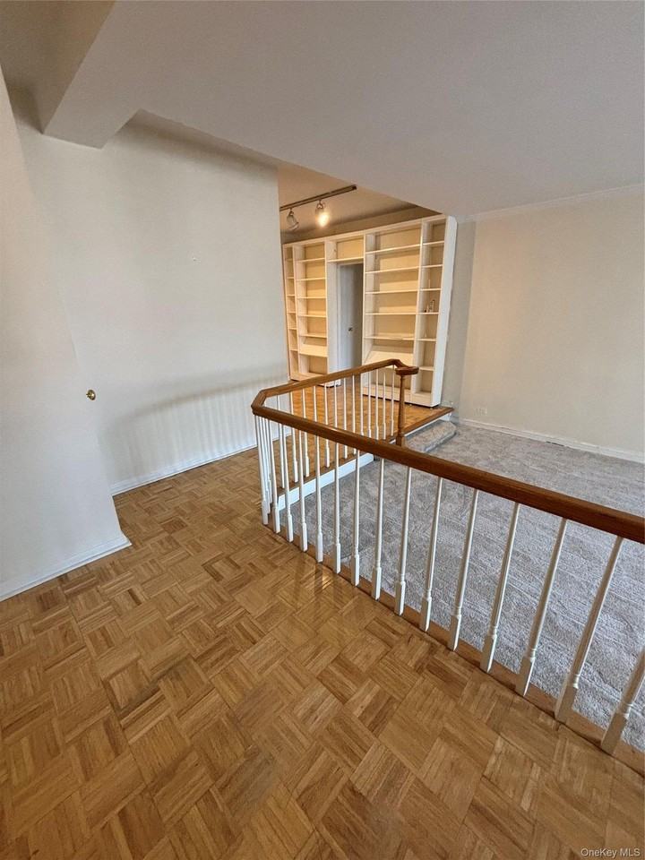 9810 64th Ave #3A - Photo 5 of 23