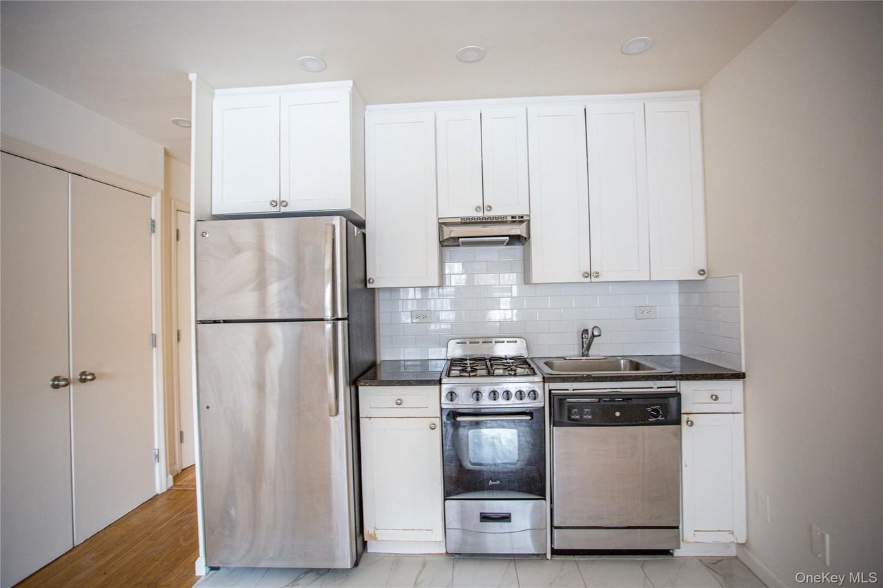 765 Shore Rd #1L - Photo 6 of 13