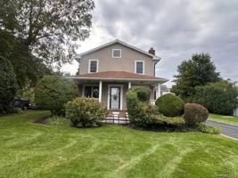 featured image of 22 Cedar St