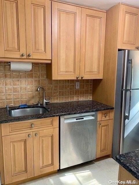 502 Towne House Vlg - Photo 5 of 14