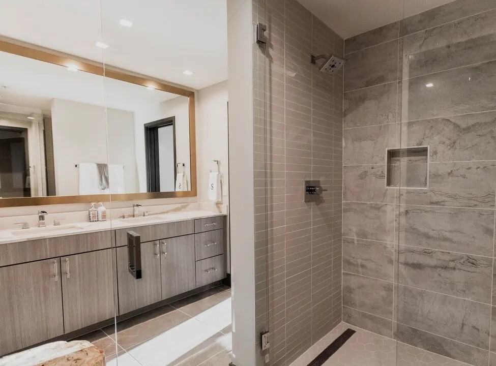 1401 Elm St #PH1 - Photo 6 of 32