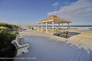 featured image of 1214 3rd Ave #B