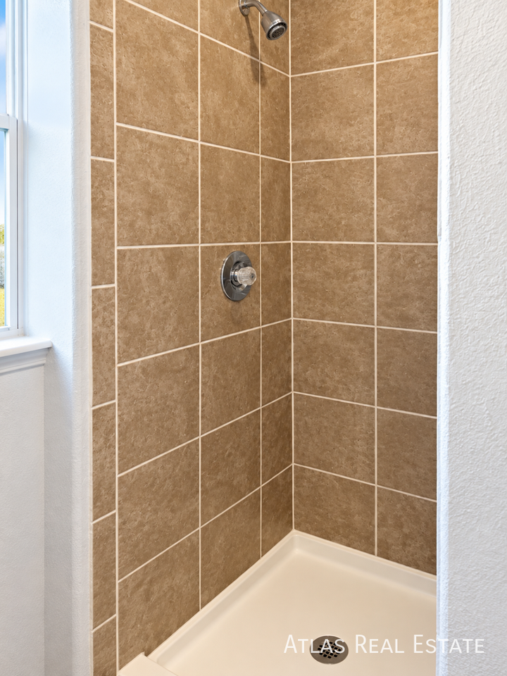 5123 Sable St - Photo 6 of 50