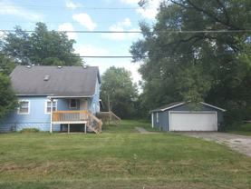 18017 Sayre Ave - Photo 1 of 1
