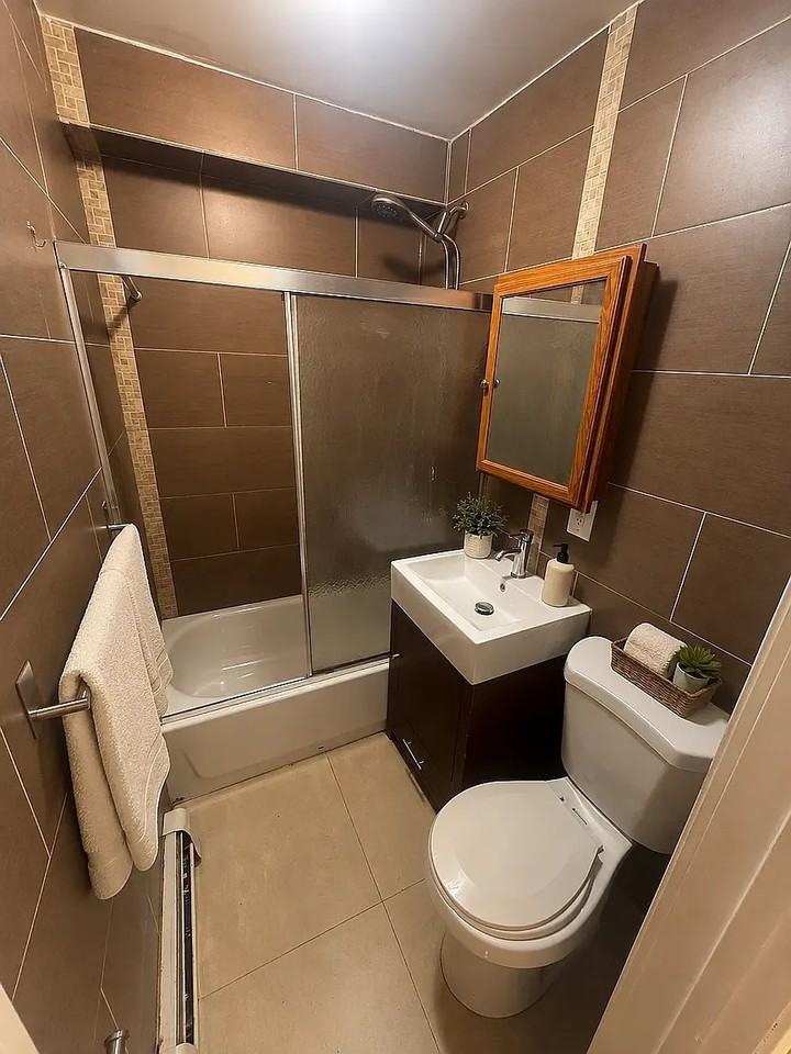 887 Lafayette Ave #1 - Photo 7 of 11