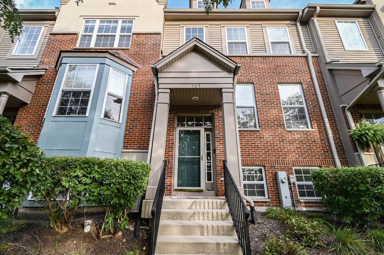 105 Station Park Cir - Photo 3 of 31