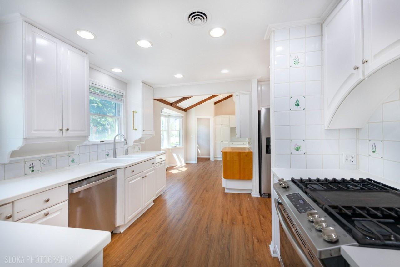 600 Garfield Ave - Photo 5 of 32