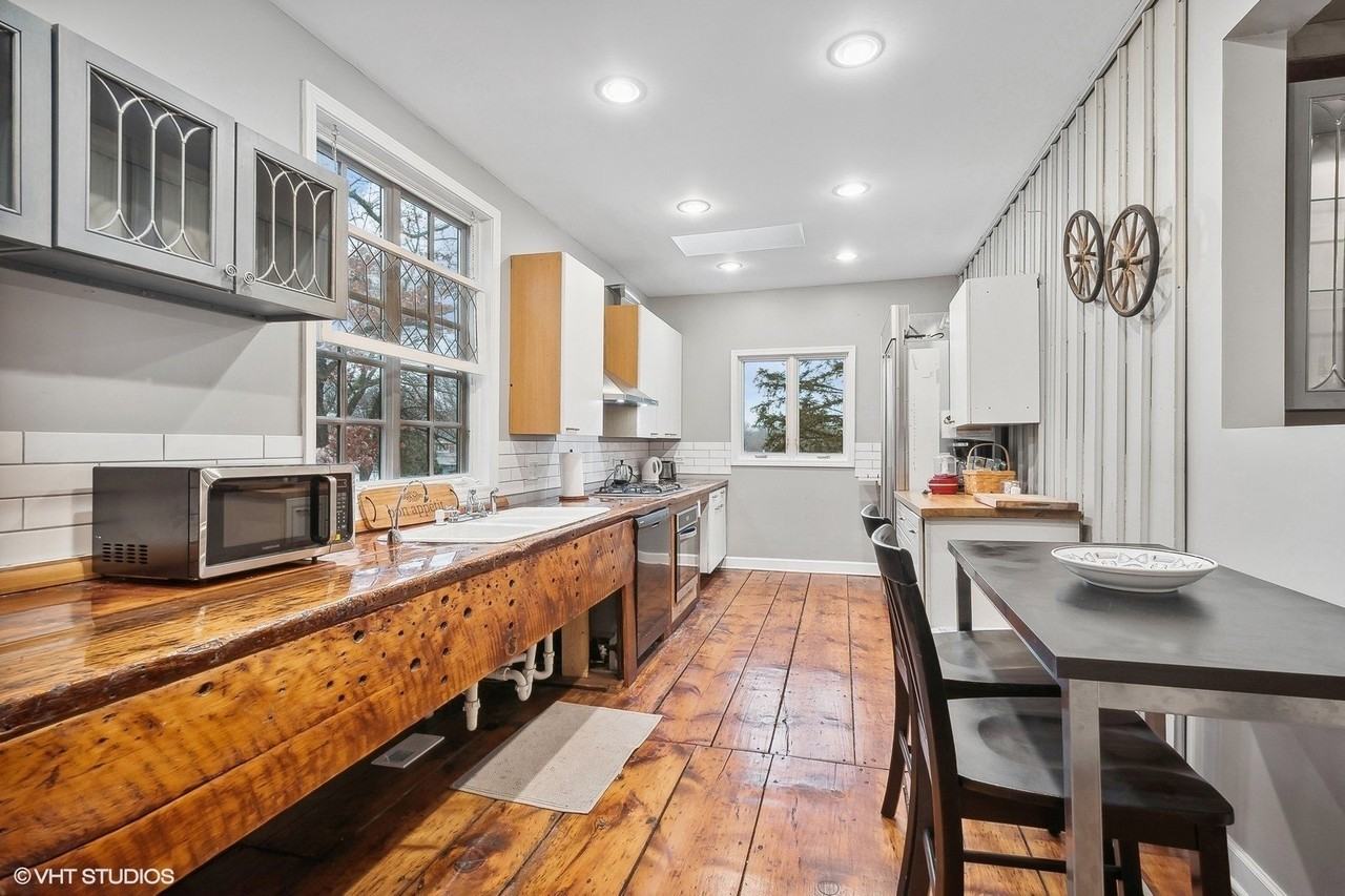 2404 Ridge Ave #CH - Photo 6 of 19
