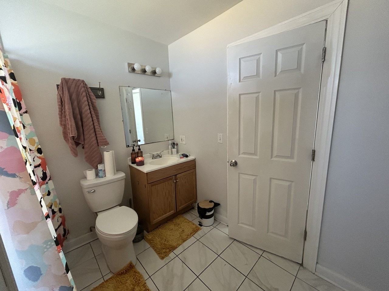 1561 E 93rd St #2 - Photo 6 of 7