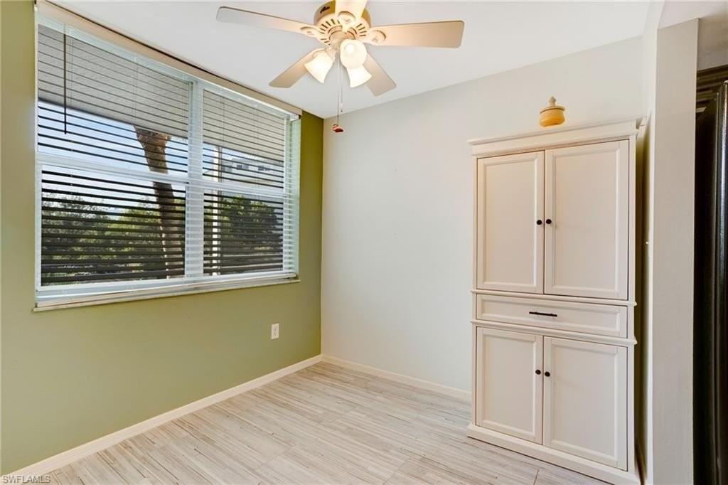 285 Naples Cove Dr #1303 - Photo 4 of 36