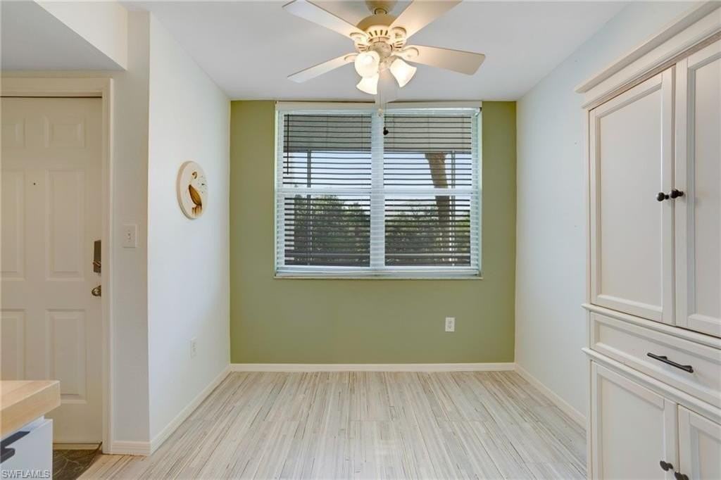 285 Naples Cove Dr #1303 - Photo 5 of 36