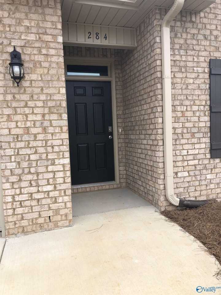 284 Caudle Dr - Photo 3 of 29