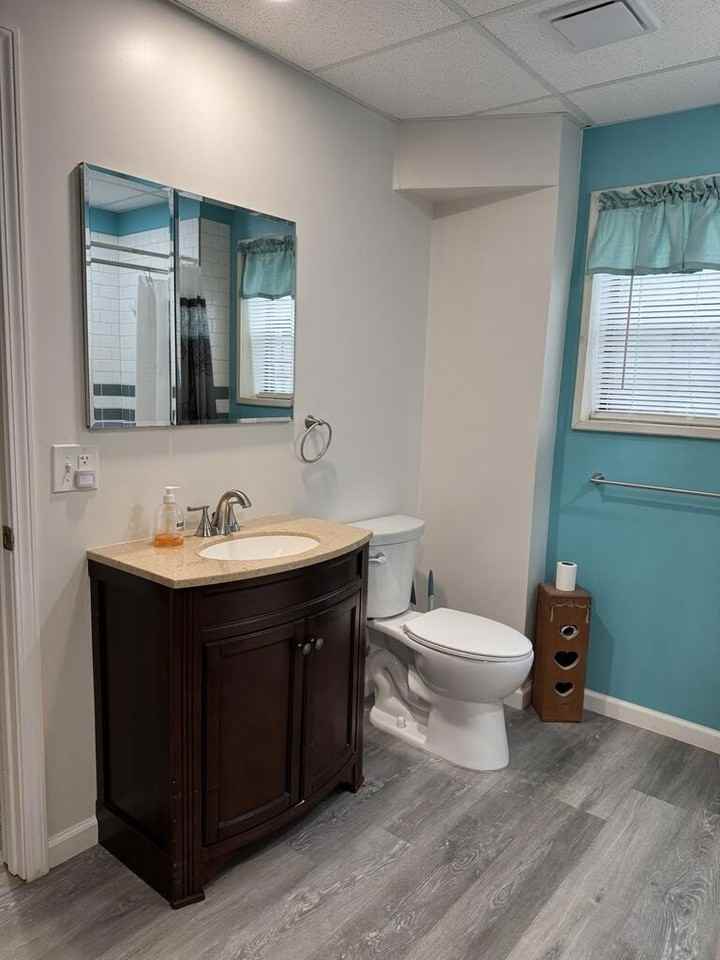 32 Queen Dr - Photo 3 of 7