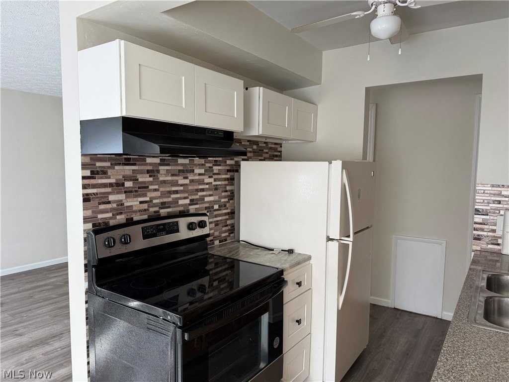 421 Tollis Pkwy #246B - Photo 4 of 11