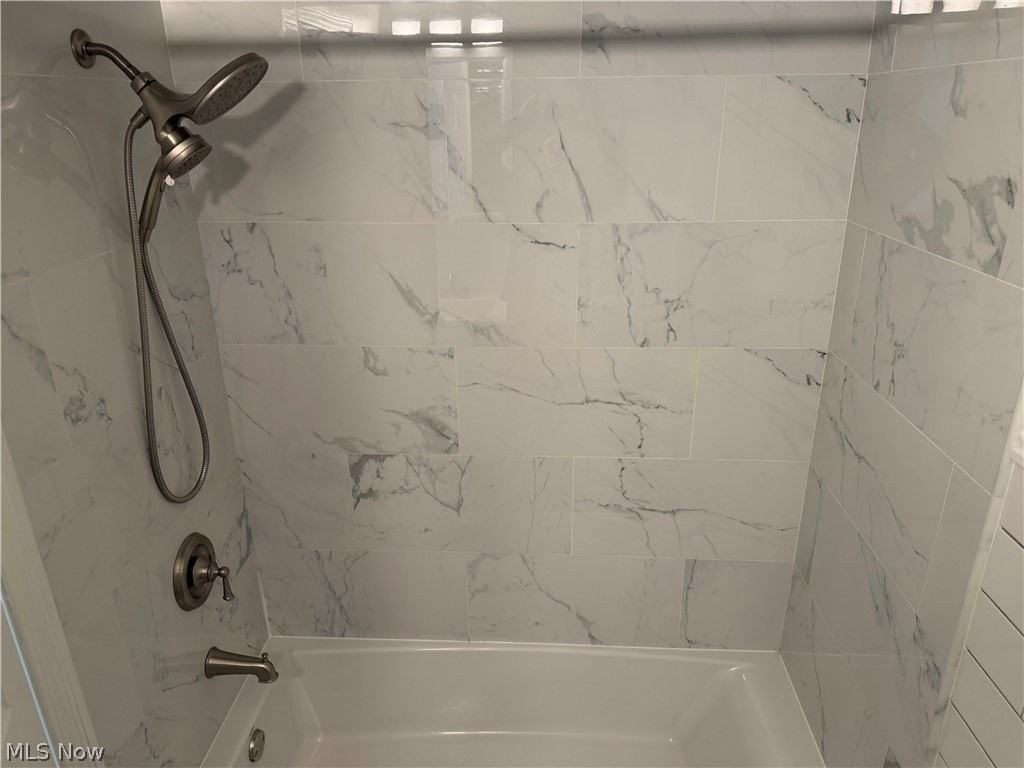 421 Tollis Pkwy #246B - Photo 7 of 11