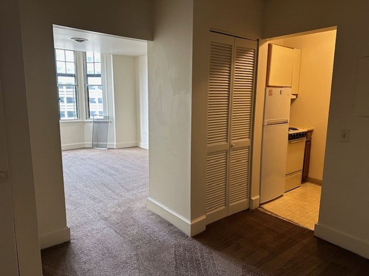 213 N 2nd St #C1 - Photo 2 of 9