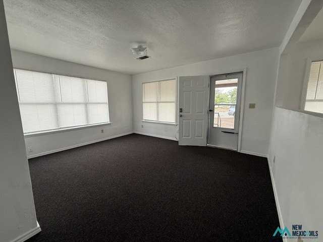 611 S 2nd St - Photo 5 of 22