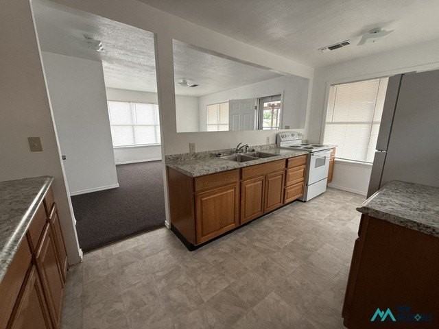 611 S 2nd St - Photo 7 of 22