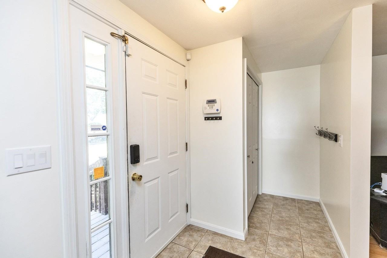 7 Mockingbird Ct - Photo 4 of 42