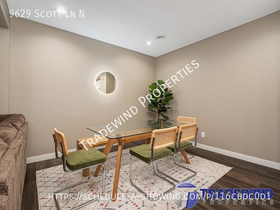 9629 Scott Ln N - Photo 6 of 28