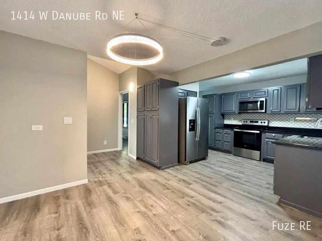 1414 W Danube Rd - Photo 4 of 20